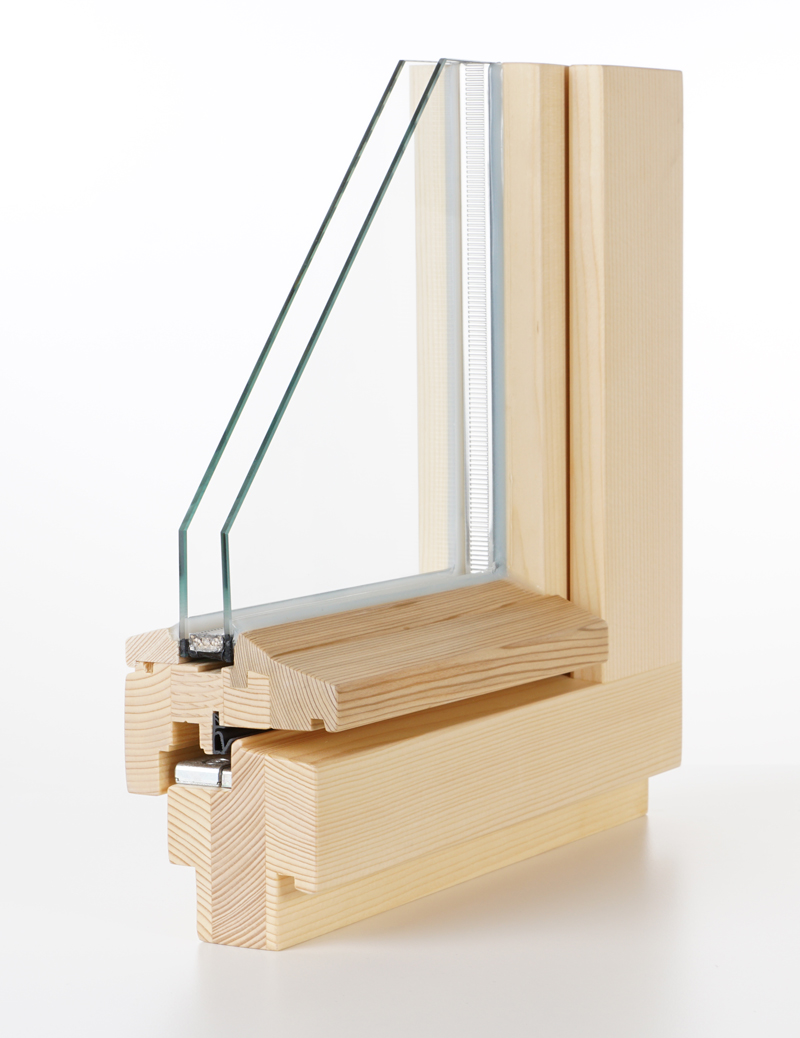 Denkmalgeschütztes Holzfenster mit eingehängtem Holzwetterschenkel, IV68, Flügelbreite schmal 66mm